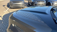 Land Rover Defender 3.0 D250 SE 90 3dr Auto Diesel Estate